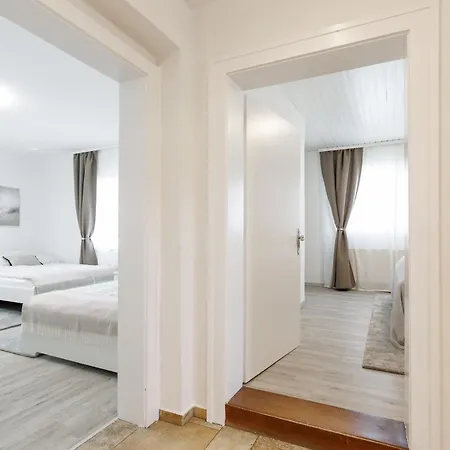 Luxury House With Pool, Garden, Ac & Sauna Near Vienna Appartement *