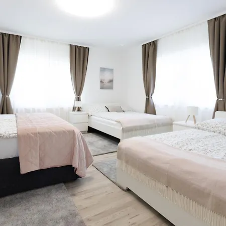 Luxury House With Pool, Garden, Ac & Sauna Near Vienna Appartement *