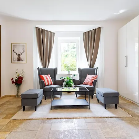 Luxury House With Pool, Garden, Ac & Sauna Near Vienna Appartement *