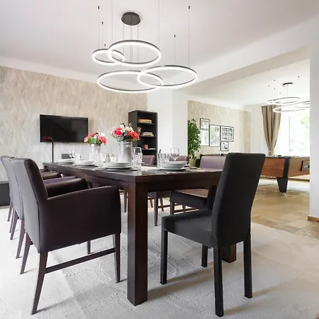 Luxury House With Pool, Garden, Ac & Sauna Near Vienna *