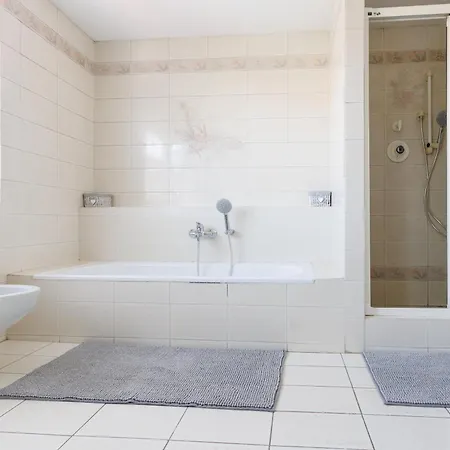 Luxury House With Pool, Garden, Ac & Sauna Near Vienna Appartement *